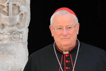 Covid, cardinale Bassetti in terapia intensiva