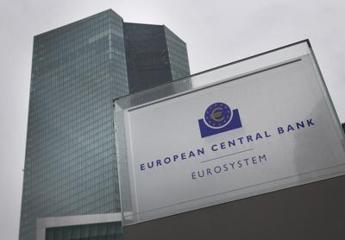 Cashback, la Bce bacchetta l'Italia