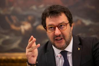 Salvini: Faremo tutto il possibile per evitare sanatoria-vergogna